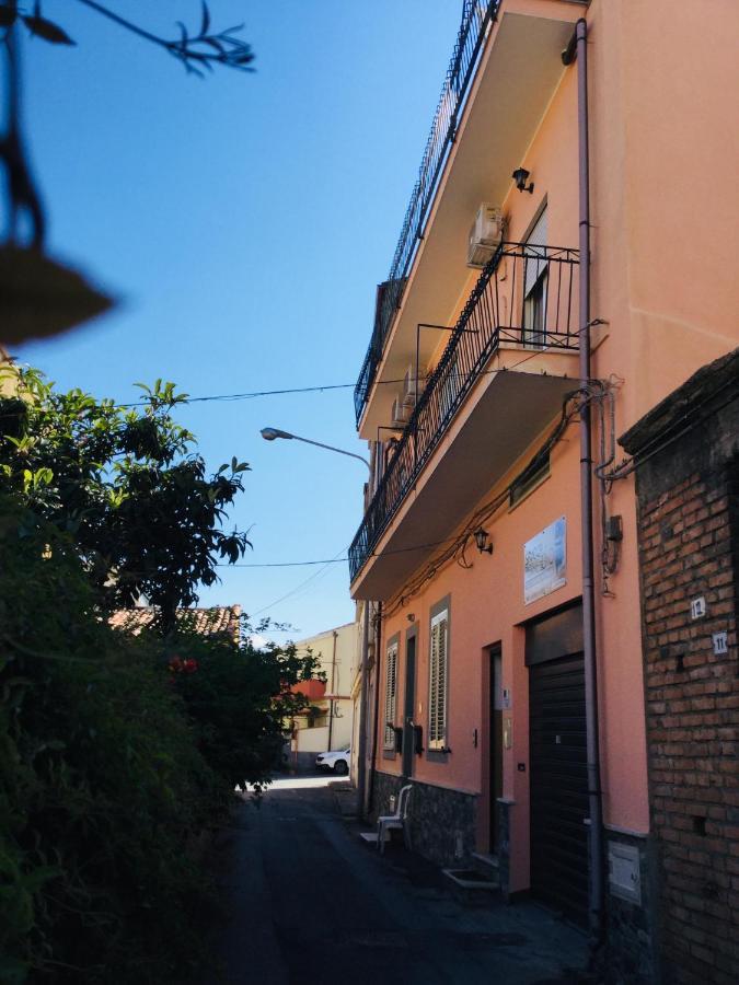 b&b da Jasmine Santa Teresa Di Riva Esterno foto